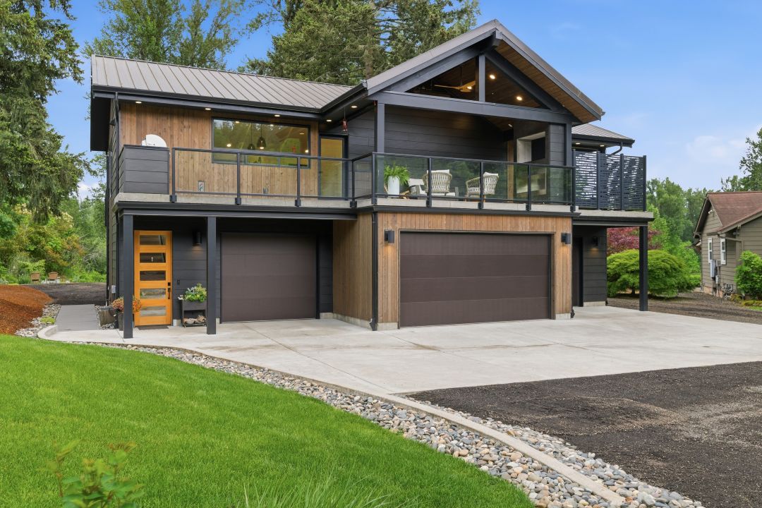 Clackamas River View Estate with Two Homes, Shop & Endless Possibilities