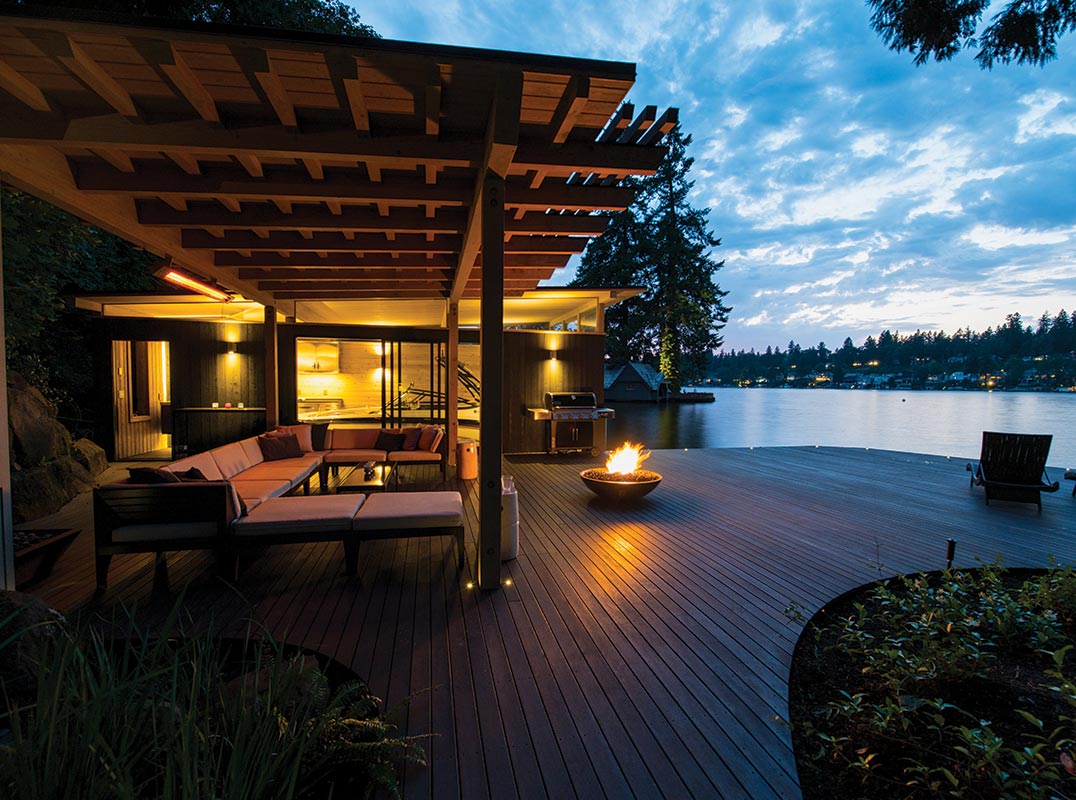 Main Lake Hideaway