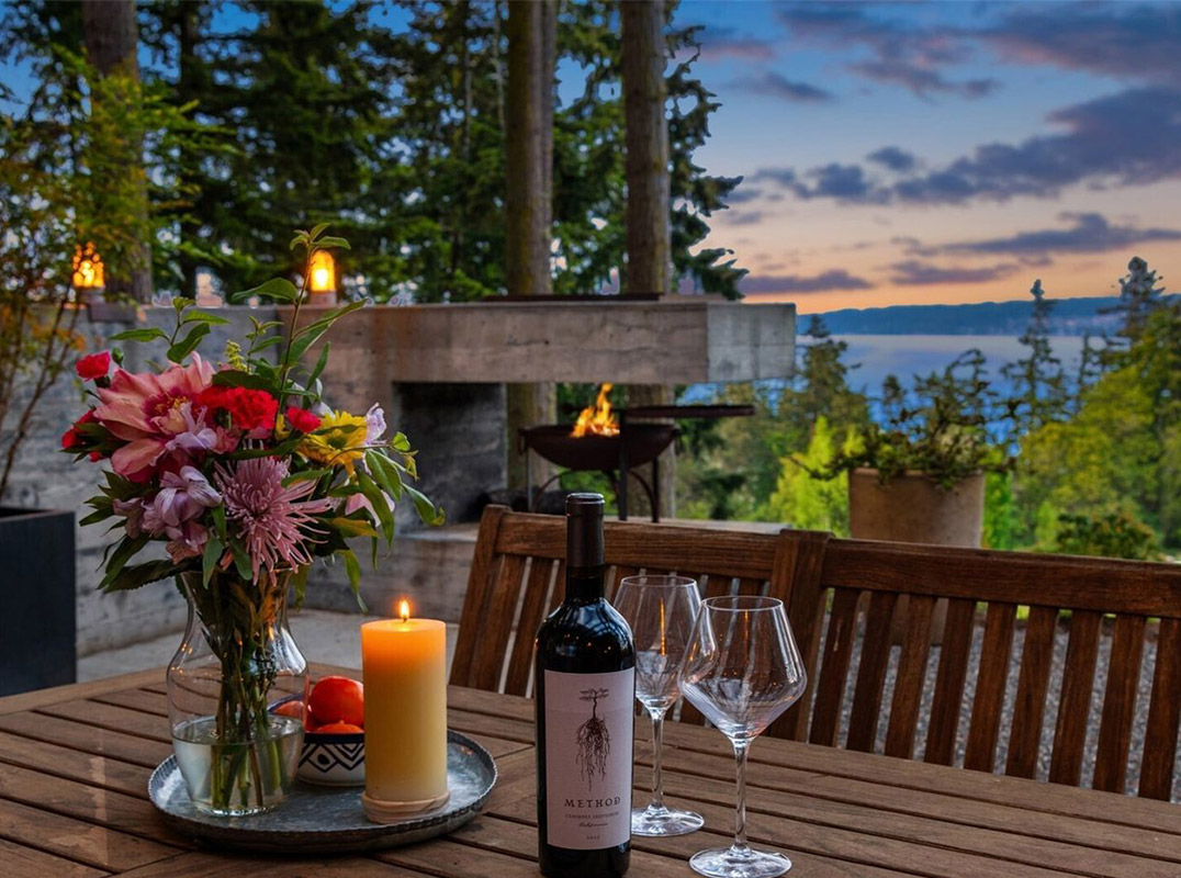Puget Sound Waterfront Living
