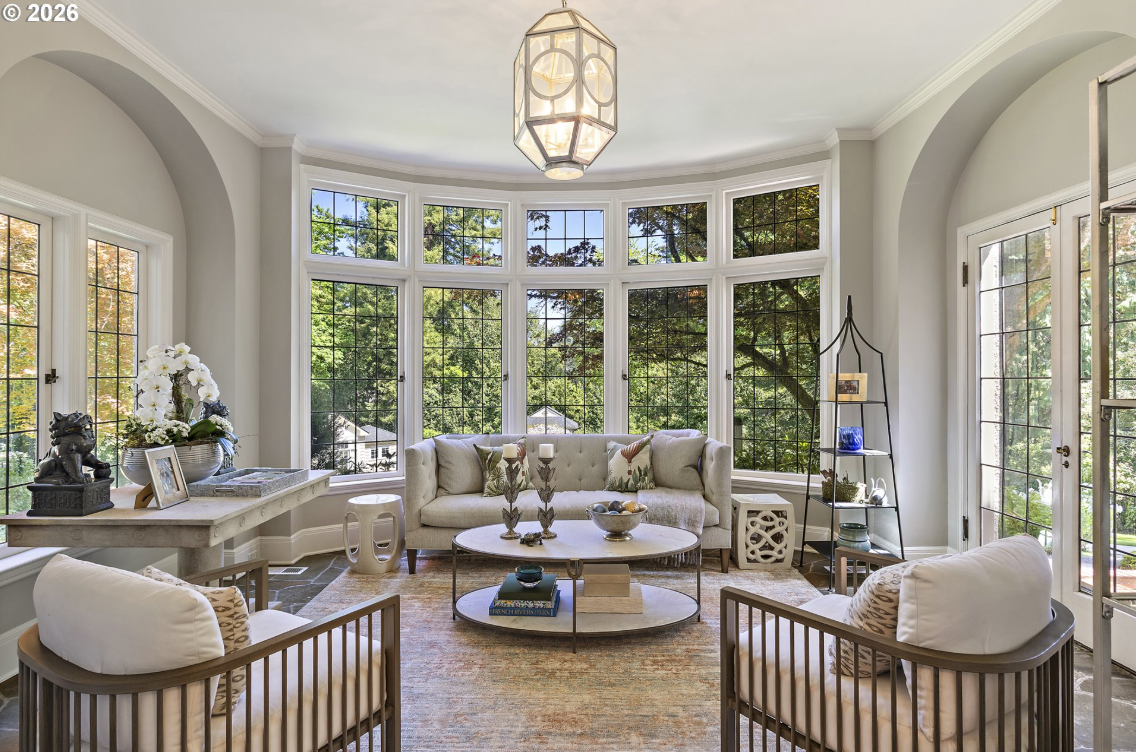 11,000 Square-Foot, 2 Acre Dunthorpe English Estate