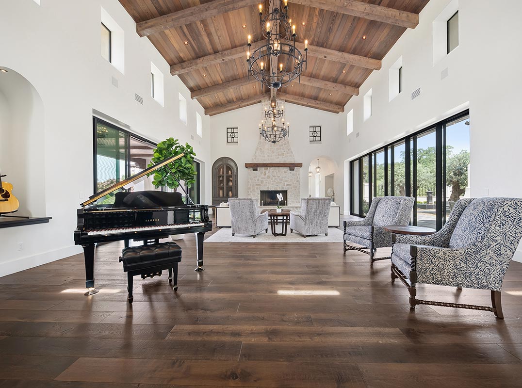 Timeless Santa Barbara Elegance on Over Five Secluded Acres