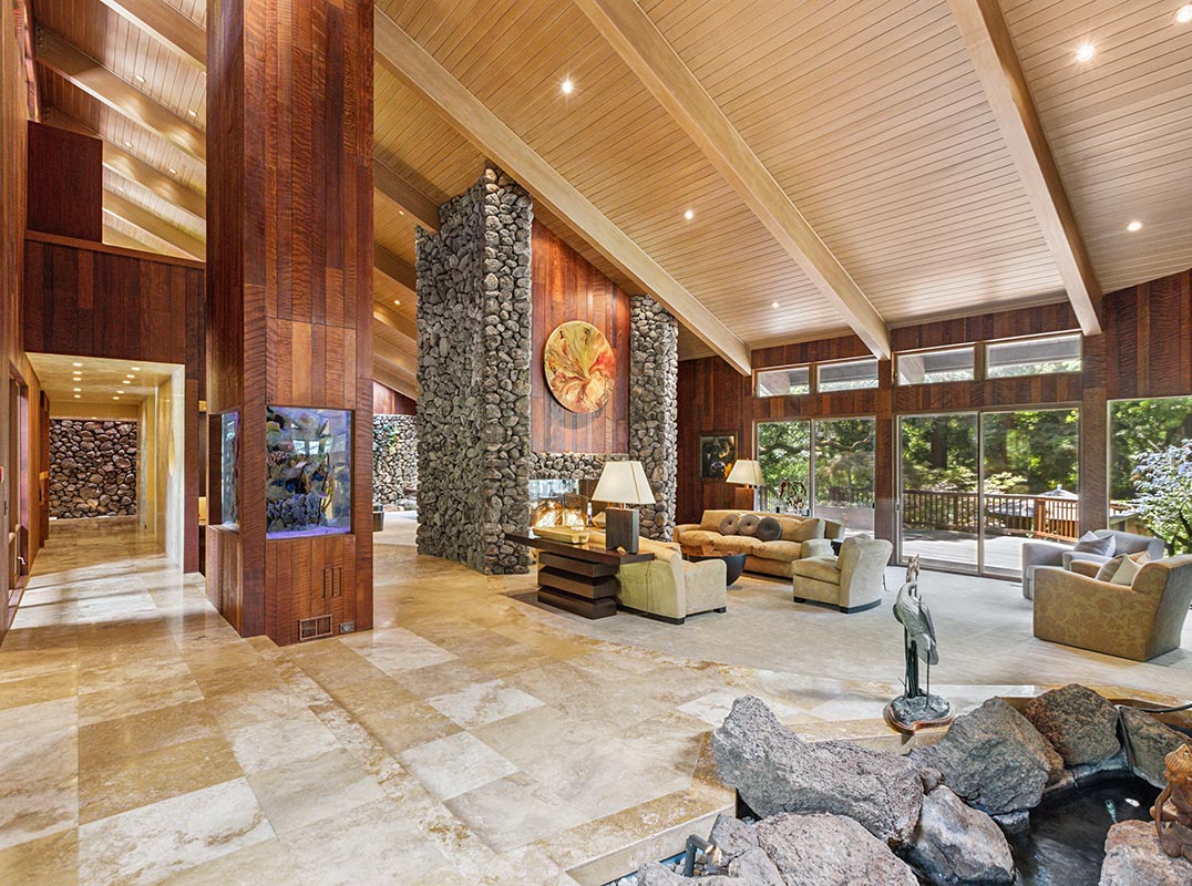 Luxury on Retreat