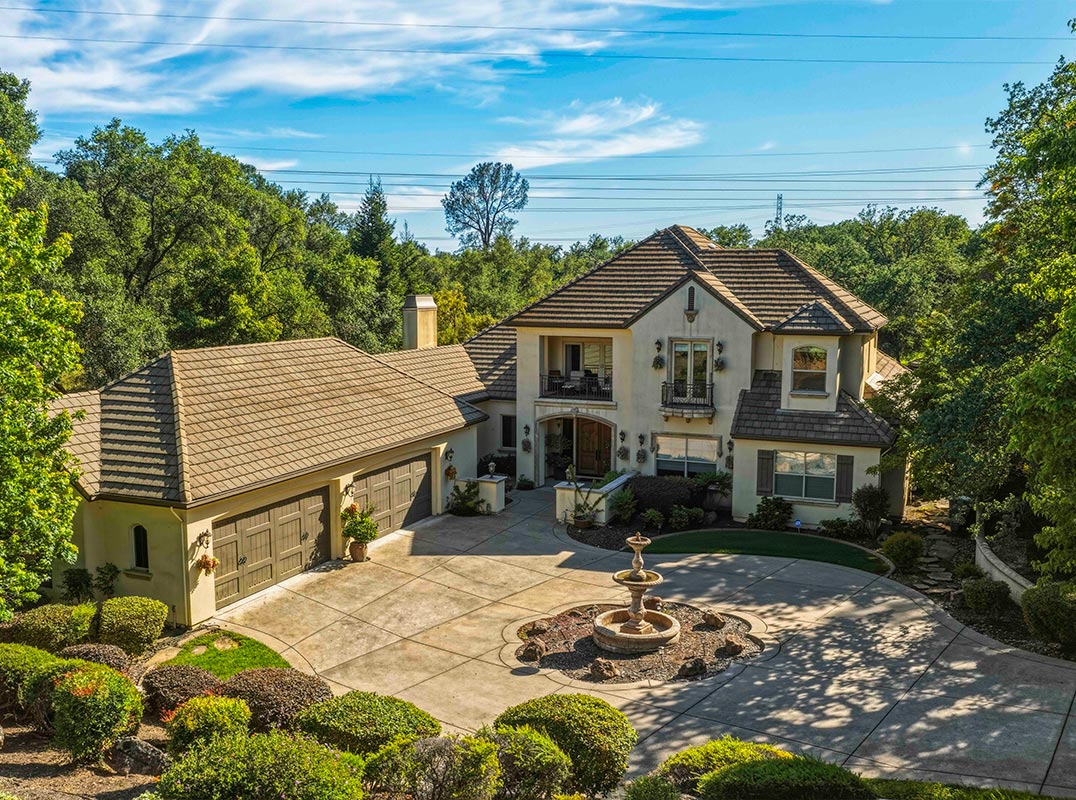 Extraordinary Custom Estate In Wexford