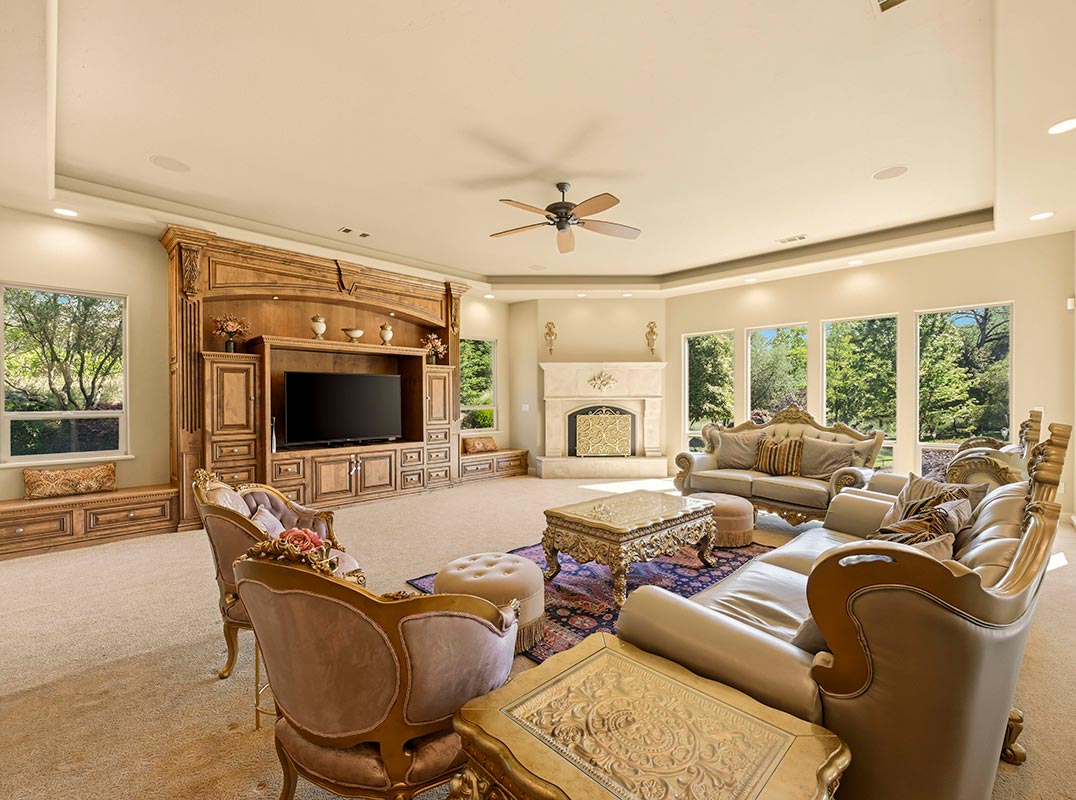 Extraordinary Custom Estate In Wexford