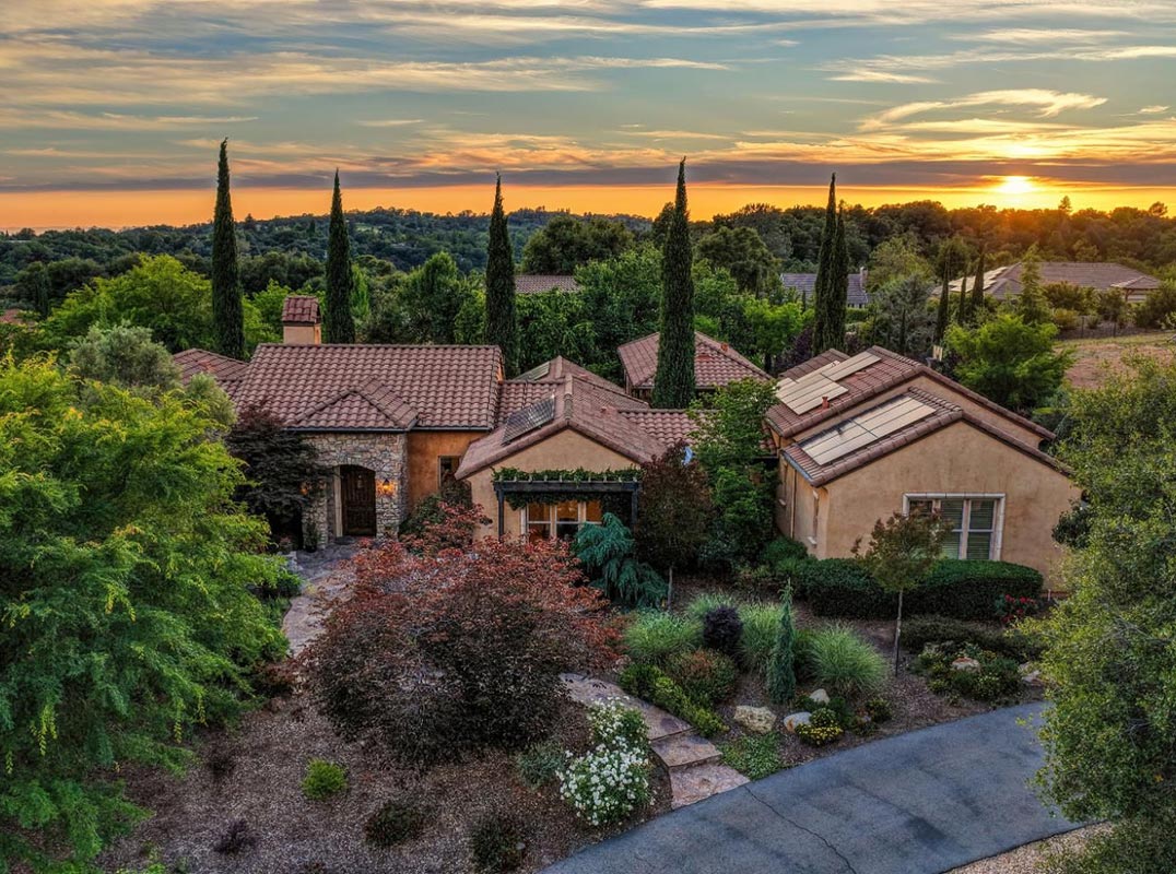 Exceptional Single-Story Retreat