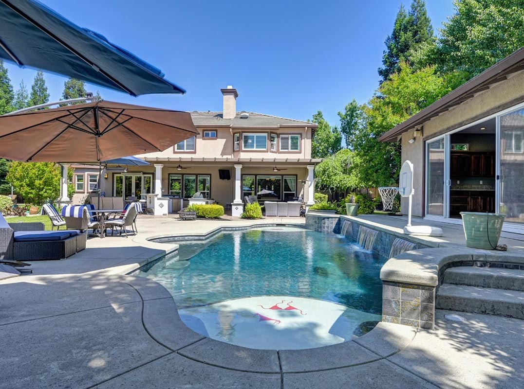 Privacy, Space, And Versatility In The East Roseville/Granite Bay Corridor.