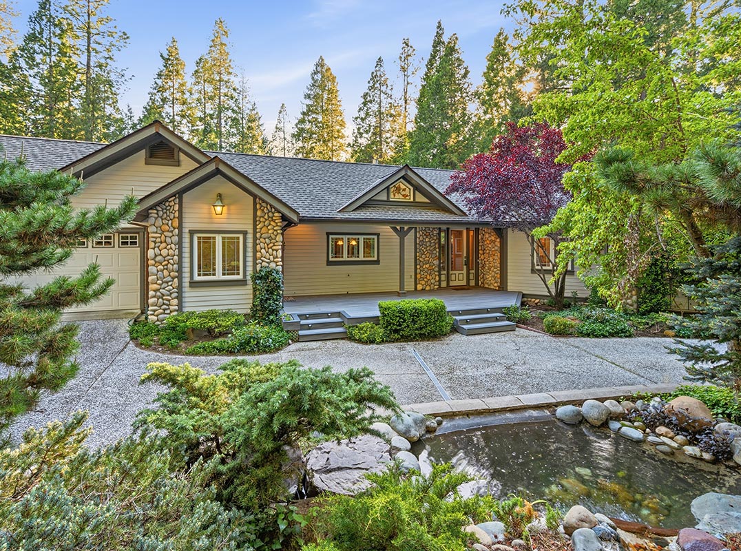 Creekside Nevada City Retreat