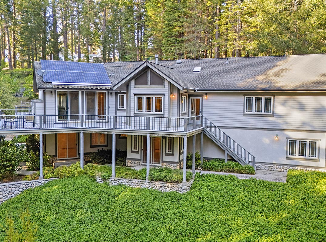 Creekside Nevada City Retreat