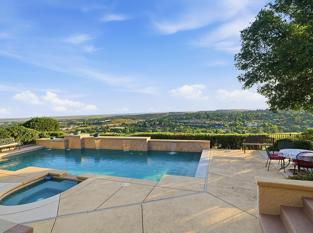 Panoramic Foothill Views & Sparkling Pool