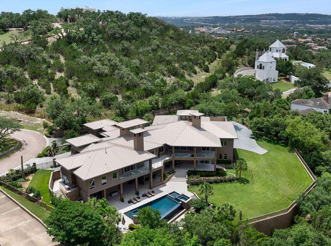 Panoramic Hill Country Masterpiece