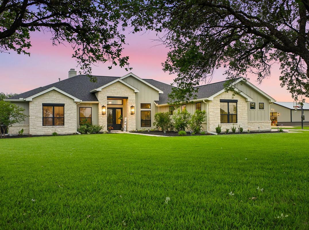 Refined Country Living
