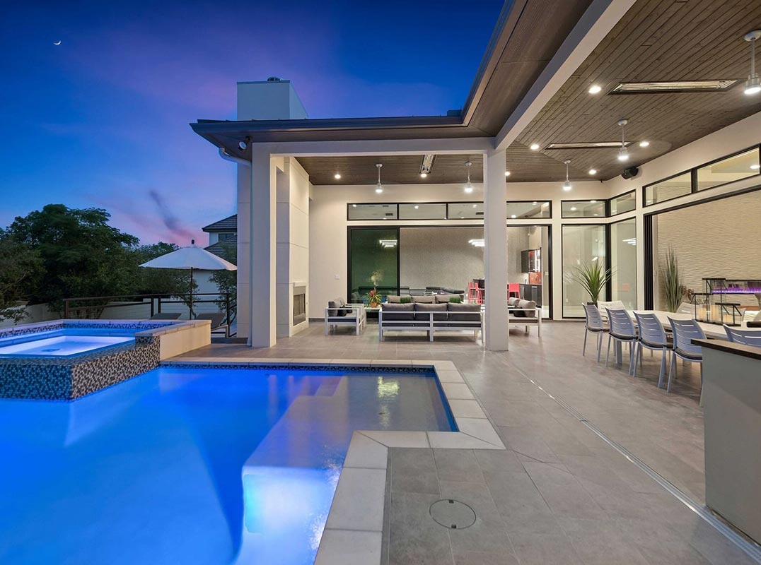 Refined Architectural Estate in The Dominion