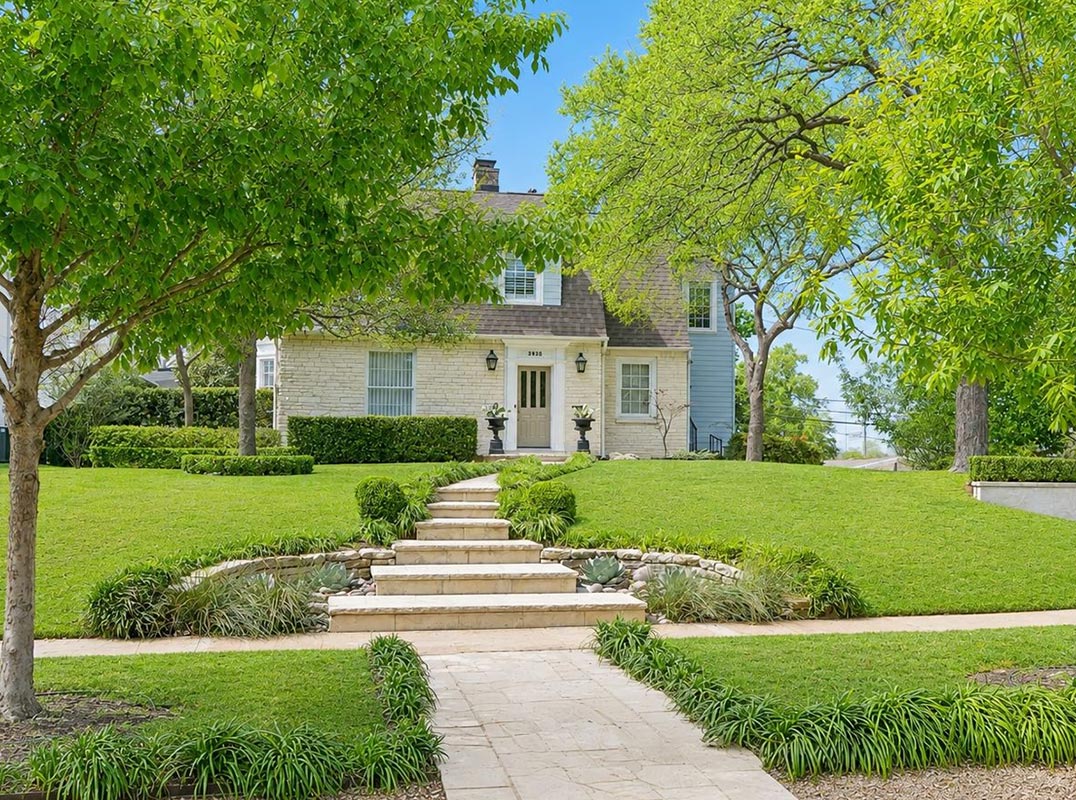 Set On A Quiet, Tree-Lined Street  In Pemberton Heights