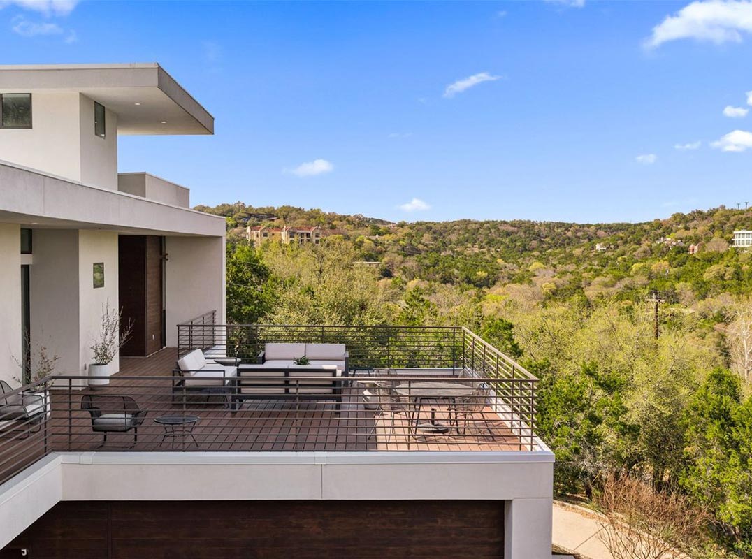 Modern Home In Westlake Hills With Panoramic Canyon Views