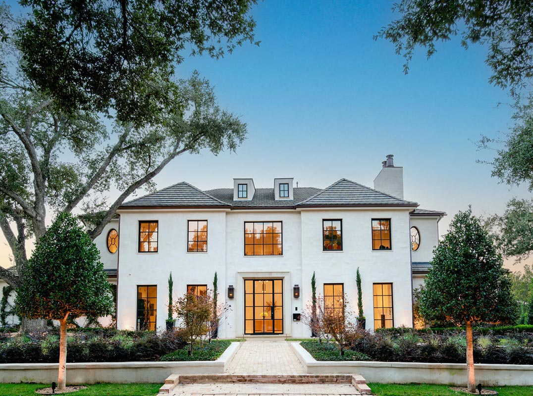 The Bradfield Is A Timeless Trophy Estate
