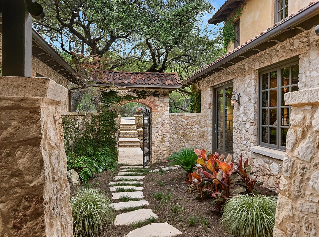 Timeless Tuscan-Inspired Estate