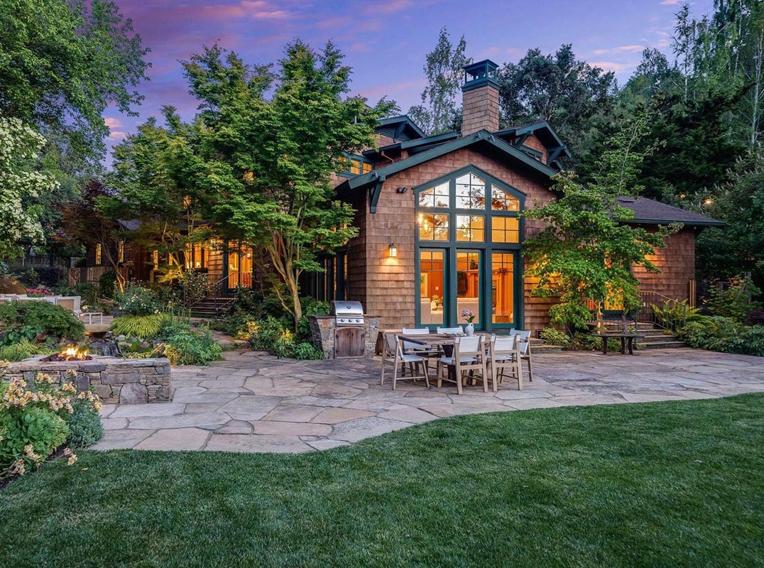Luxury On Display In This Cul-De-Sac Gem