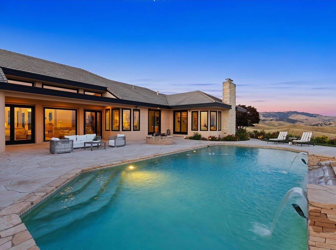 Blackhawk's Summit Estate