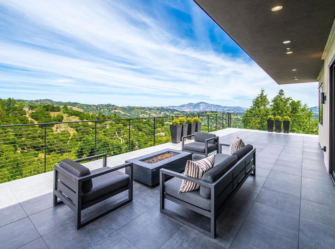 Modern Luxury With Mt. Diablo Views