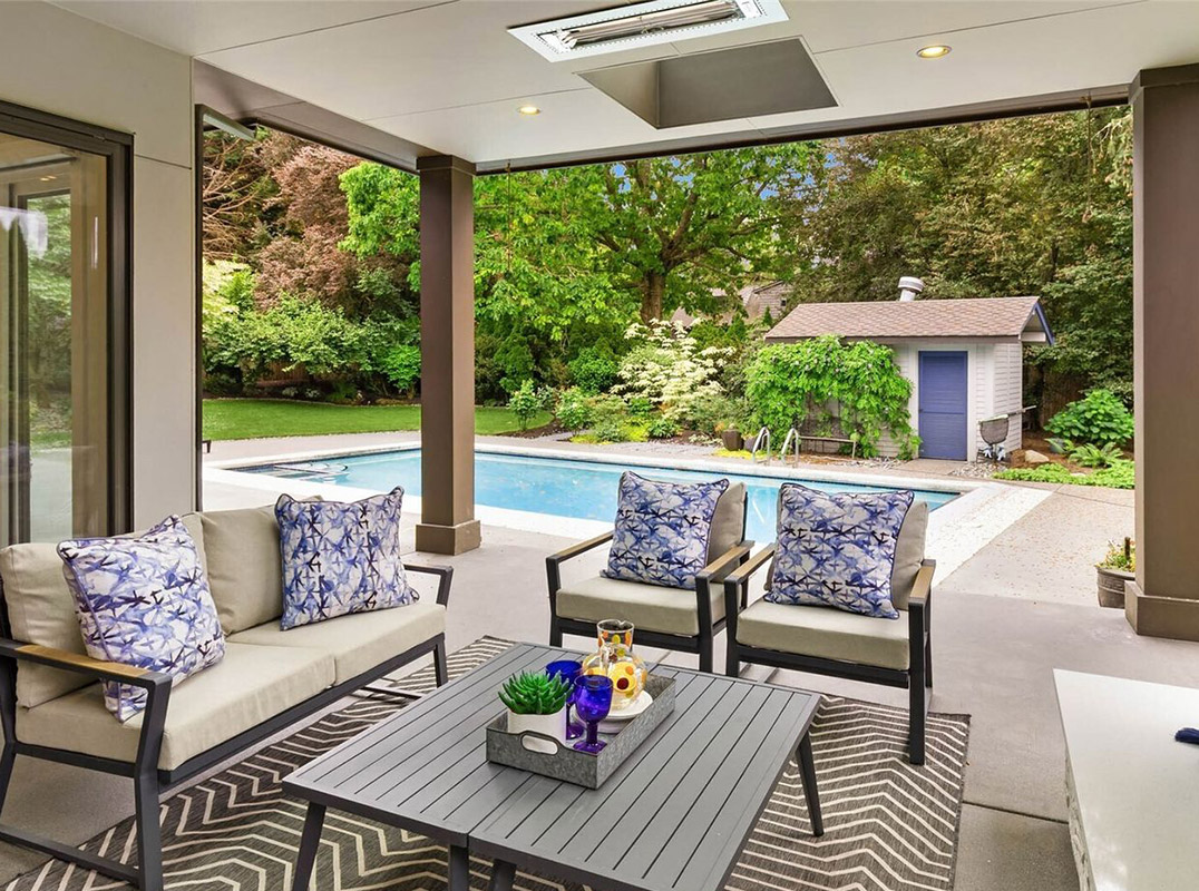 Private Clyde Hill Retreat