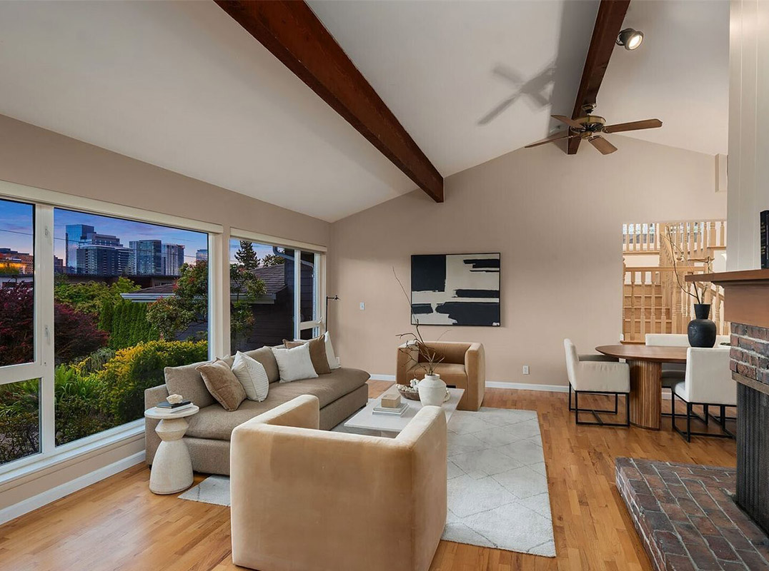 Beautiful Bellevue Residence