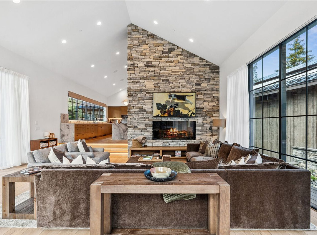 Beautiful Cle Elum Residence