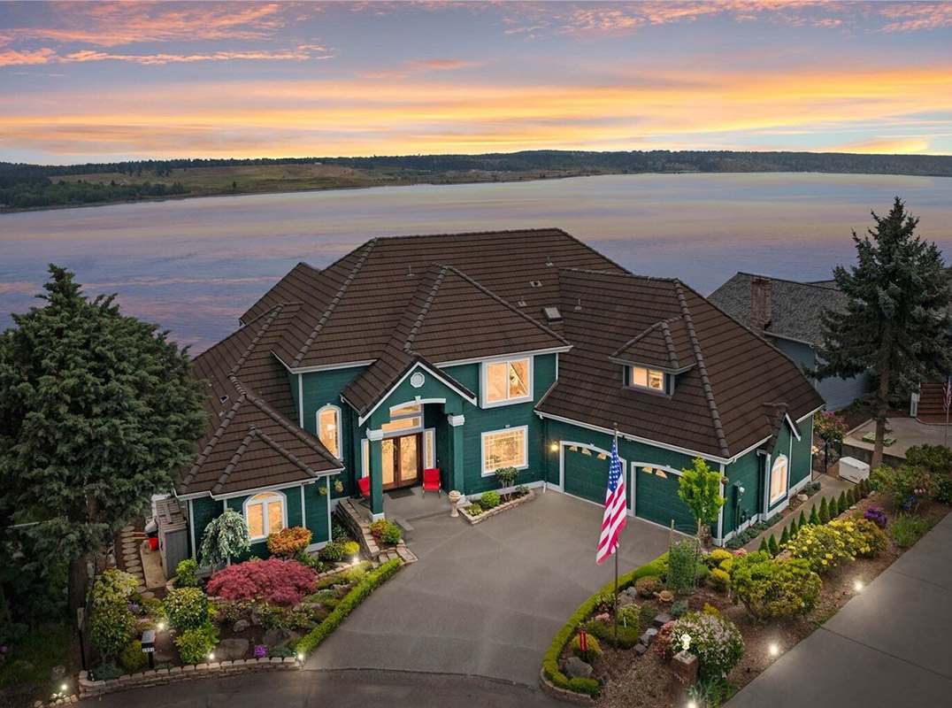 Premier Custom Built NW Contemporary Home