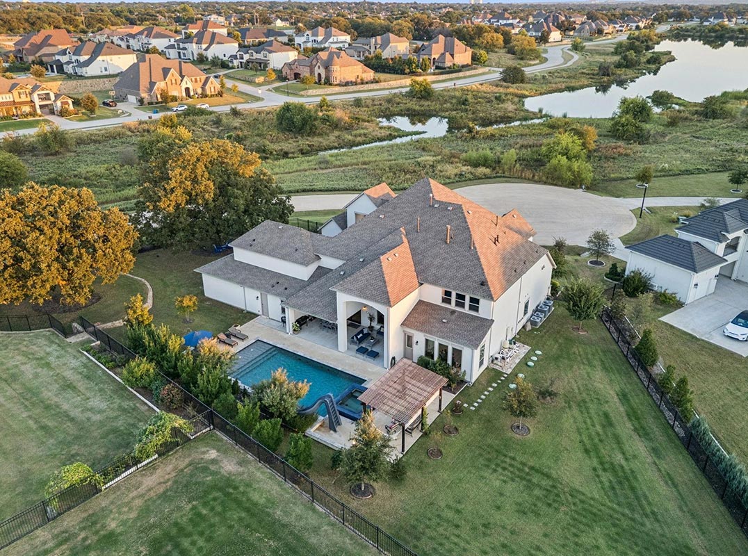 Premium Lake-Facing Lot At A Quiet Cul-De-Sac