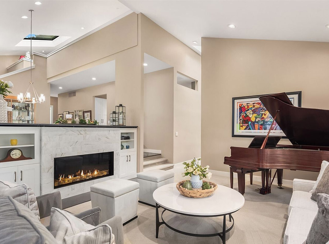 Private Winchester Estates Residence