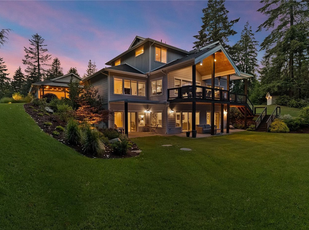 Exceptional Gig Harbor Estate