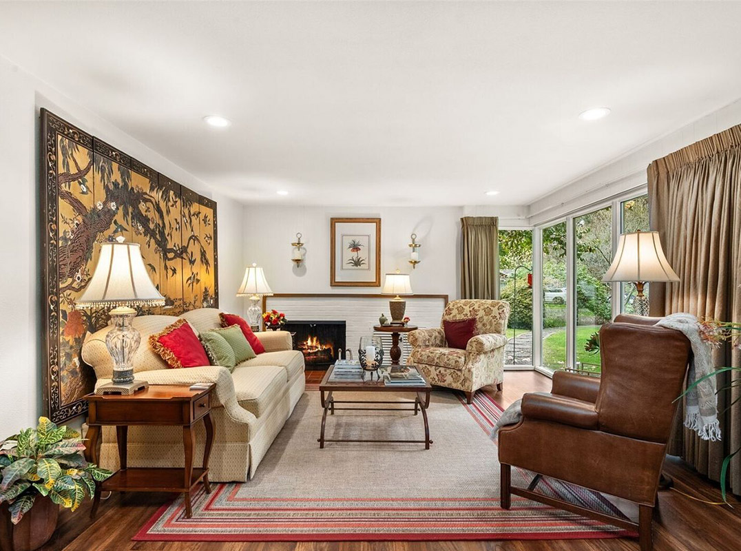 Incredible Lakewood Home