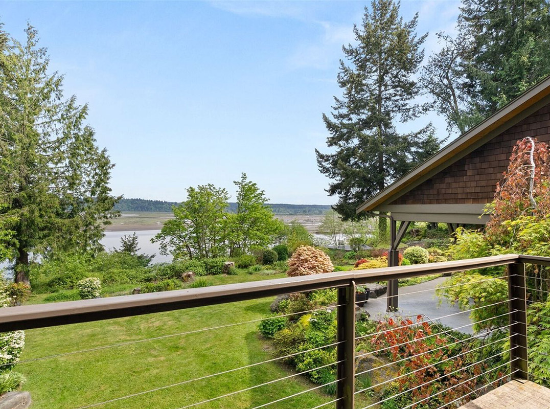 Quintessential Pacific Northwest Setting