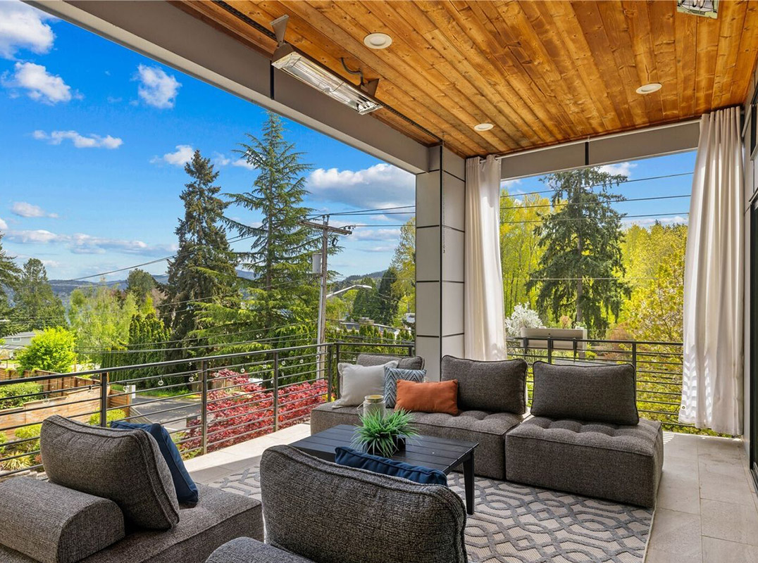 Beautiful Northwest Contemporary