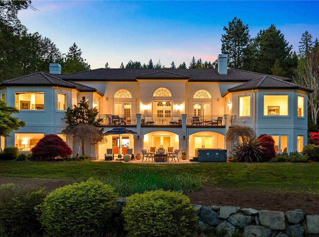 Beautiful Sammamish Residence