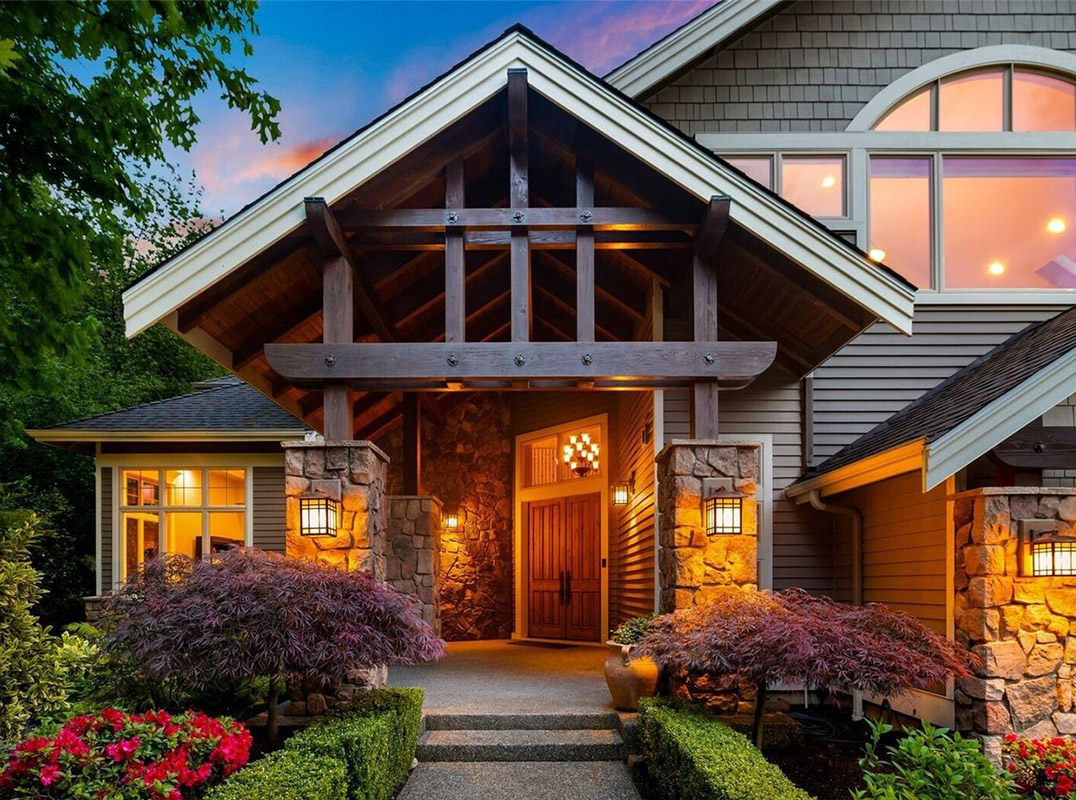 Lochwood Lozier Craftsman Estate