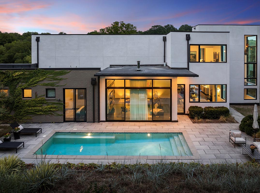 Contemporary Hillside Retreat
