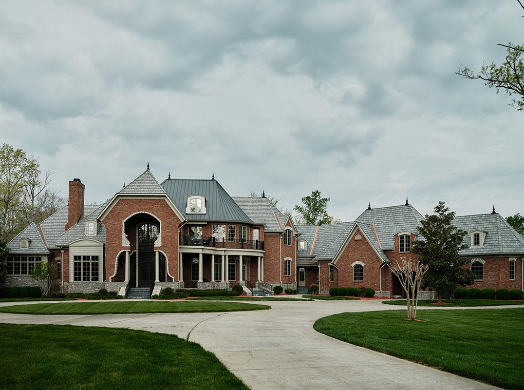 Luxury Estate Near Nashville in Cheatham County