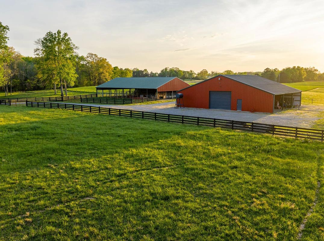 Luxury Estate Near Nashville in Cheatham County