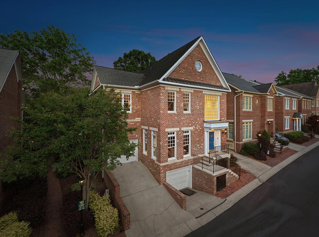 End-Unit Townhome in the Heart of Dilworth