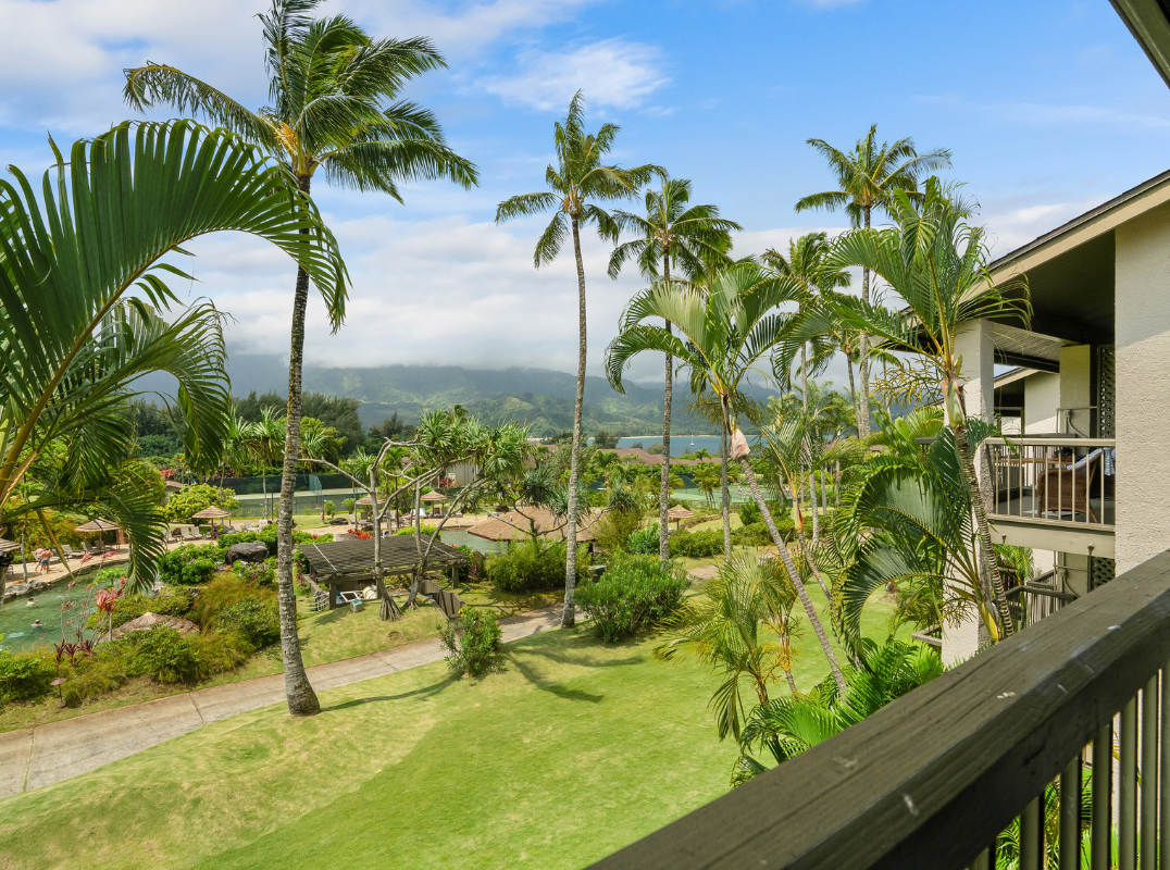 5380 Honoiki Rd
