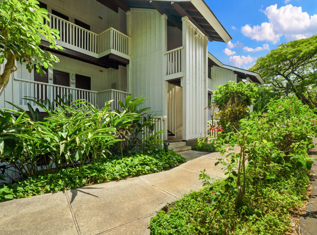 2253 Poipu Rd