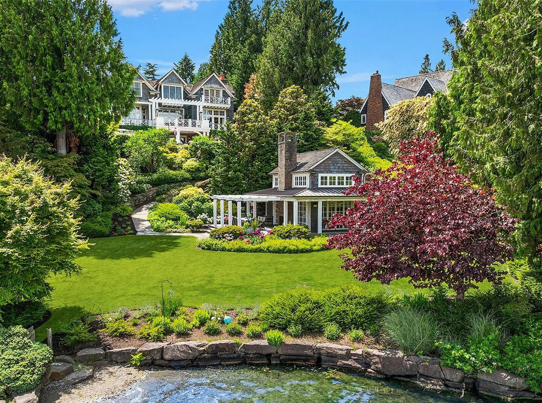 Meticulously Crafted Medina Residence