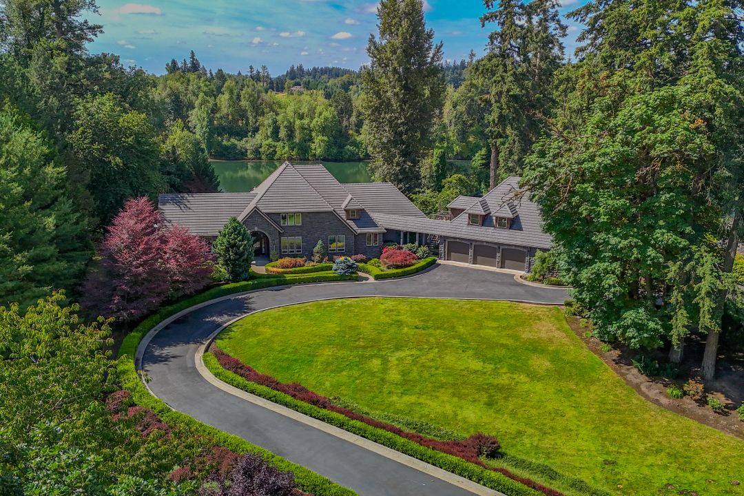 Magnificent Riverfront Estate