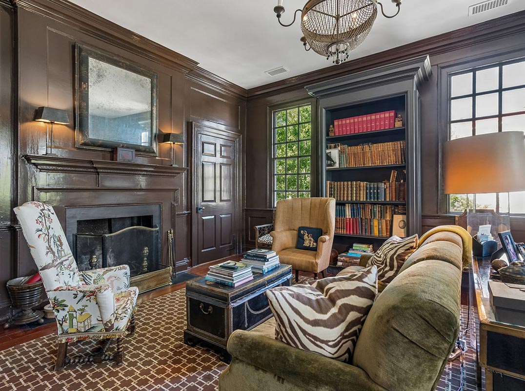 Desirable Historic Charleston Location Circa 1768