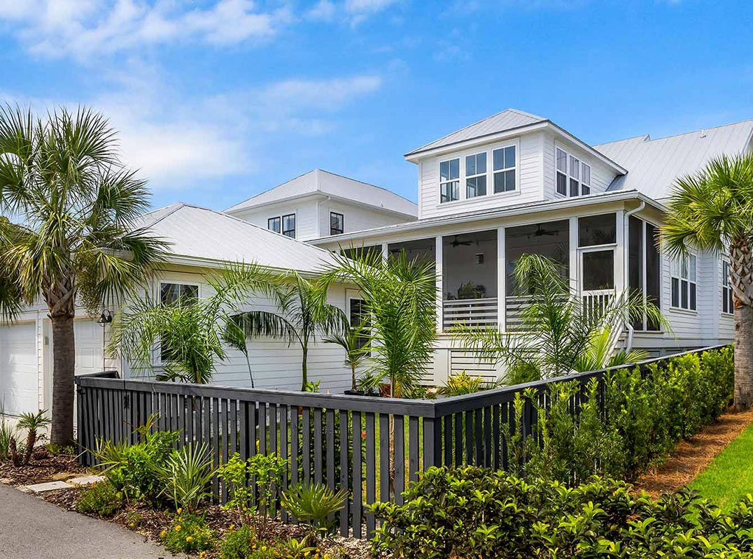 Waterfront Community with Abundant Amenities