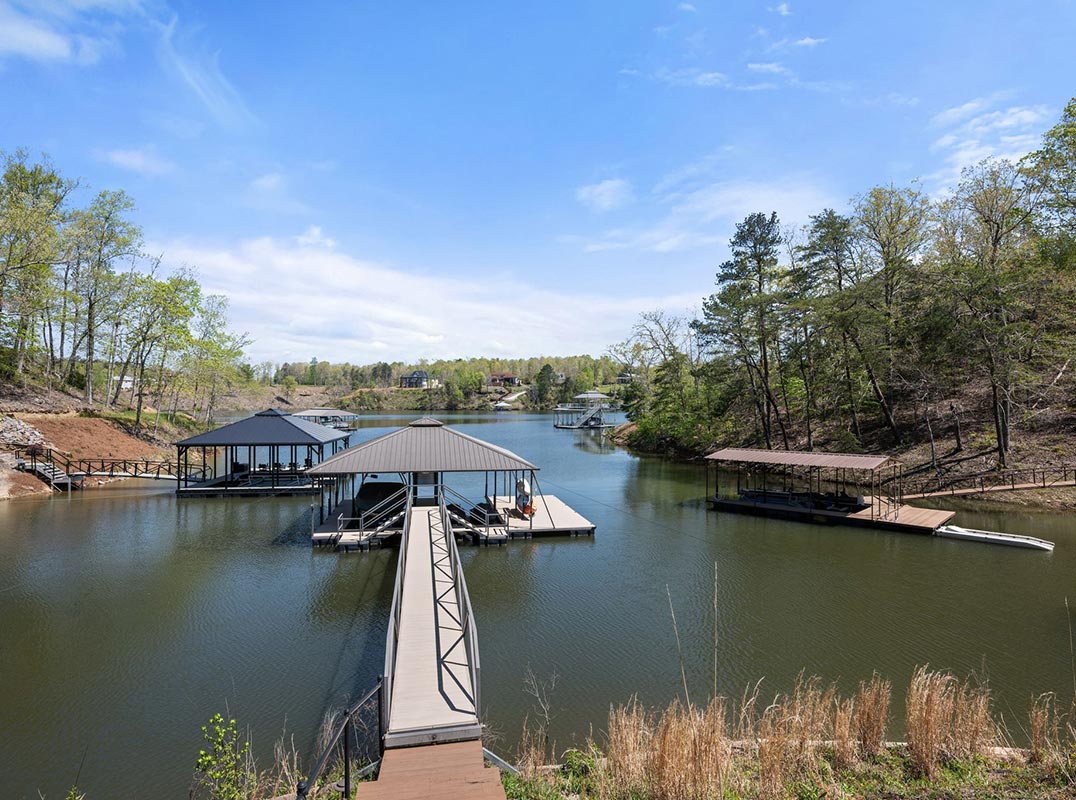 Lewis Smith Lake ~ Alabama — Extraordinary Custom-Built Waterfront Estate