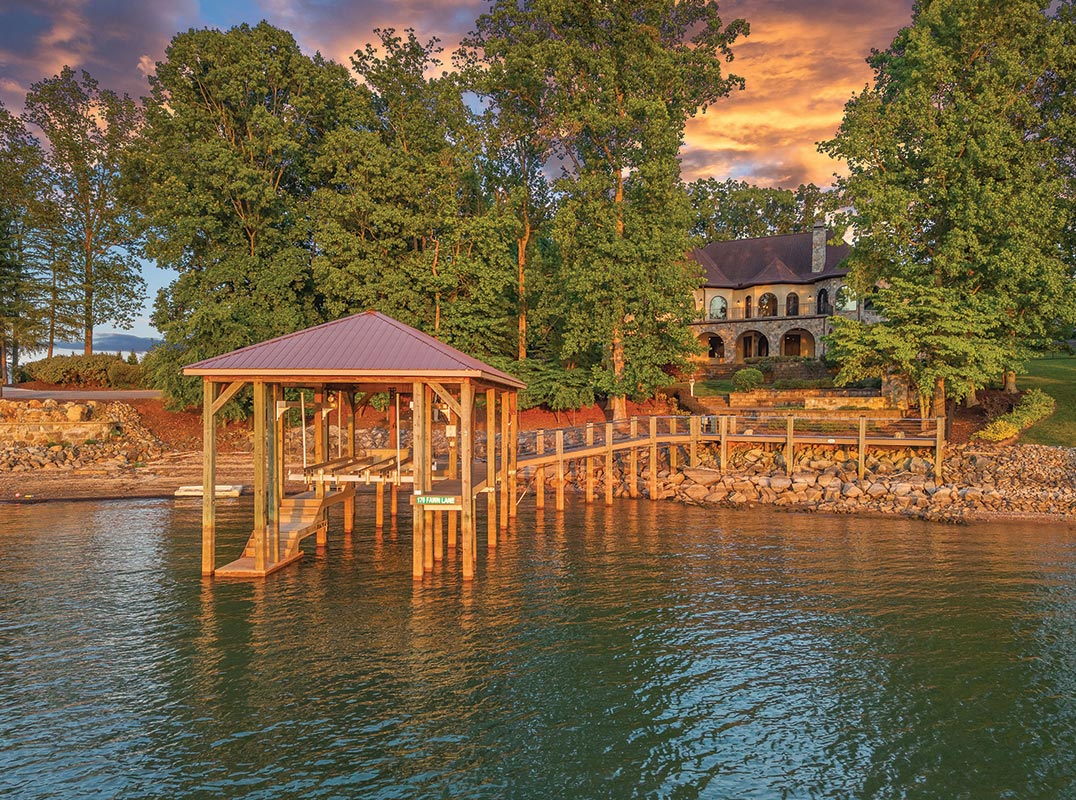 Where Luxury Meets The Water’s Edge