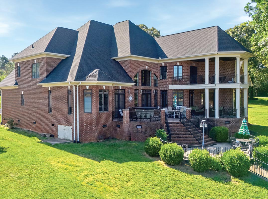 A Legacy Lake Norman Estate! 