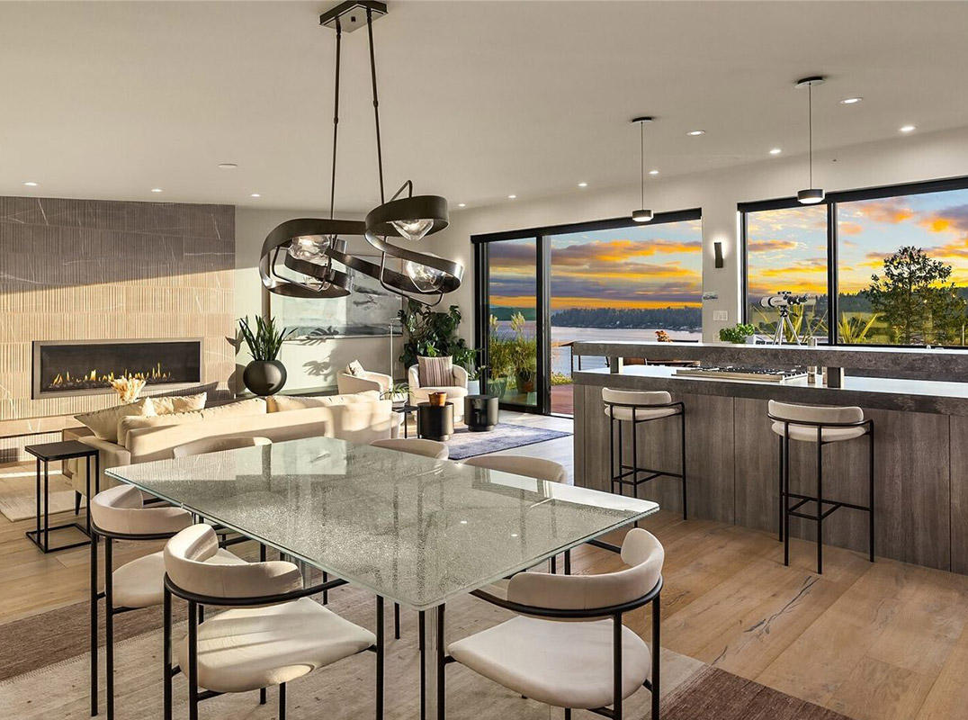 Striking Contemporary