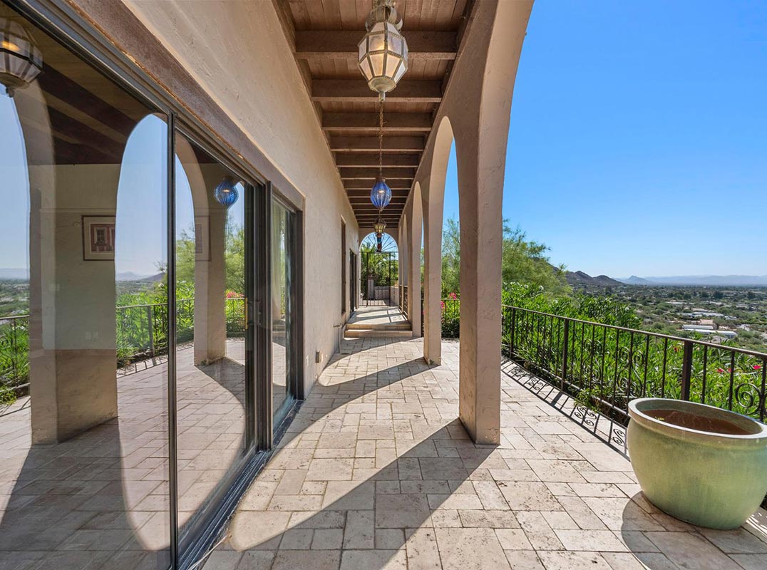 Paradise Highlands -- Breathtaking Panoramic Views